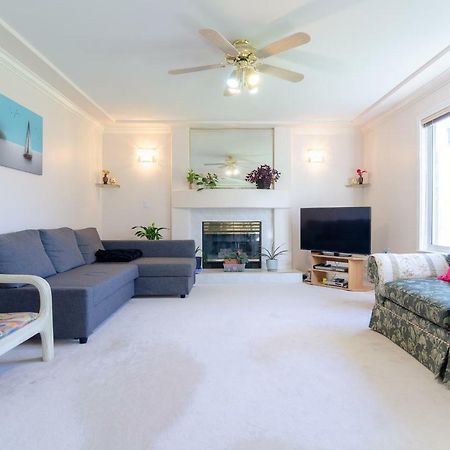 Great Guest Suite In A Gorgeous House New Westminster Dış mekan fotoğraf