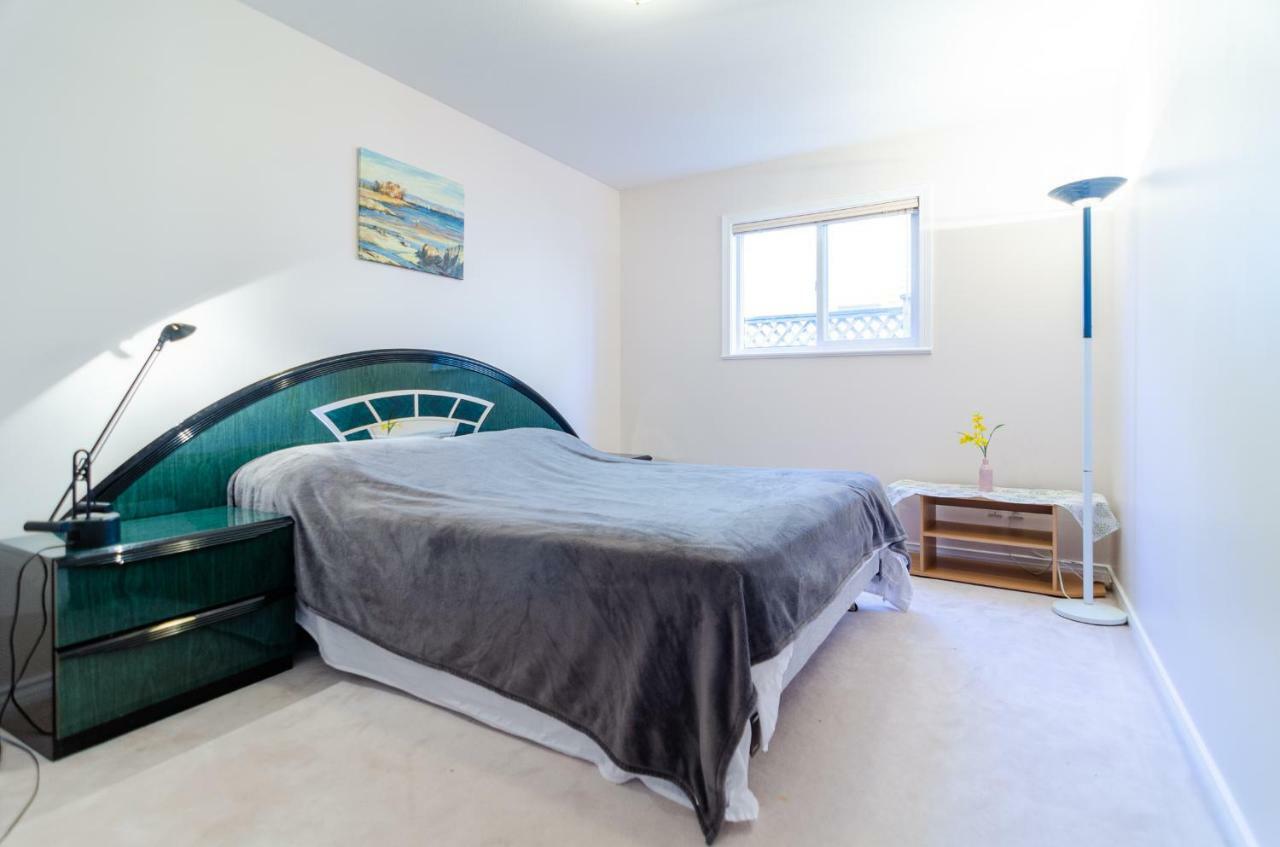 Great Guest Suite In A Gorgeous House New Westminster Dış mekan fotoğraf